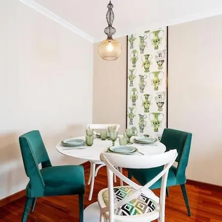 Precioso Dos Con Garaje アパート